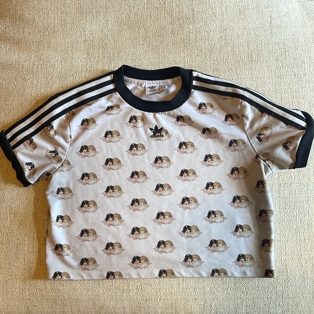 Adidas x Fiorruci Crop shirt. Size M